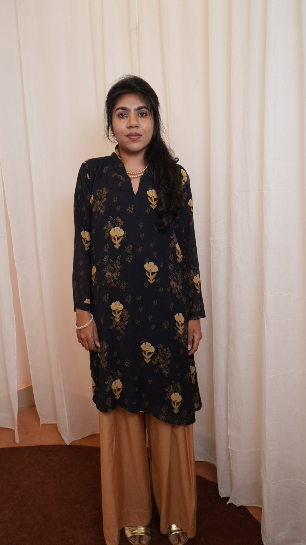 Noir Garden Kurti