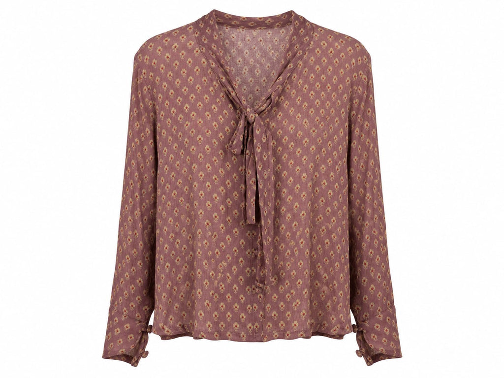 Petal dust tie shirt