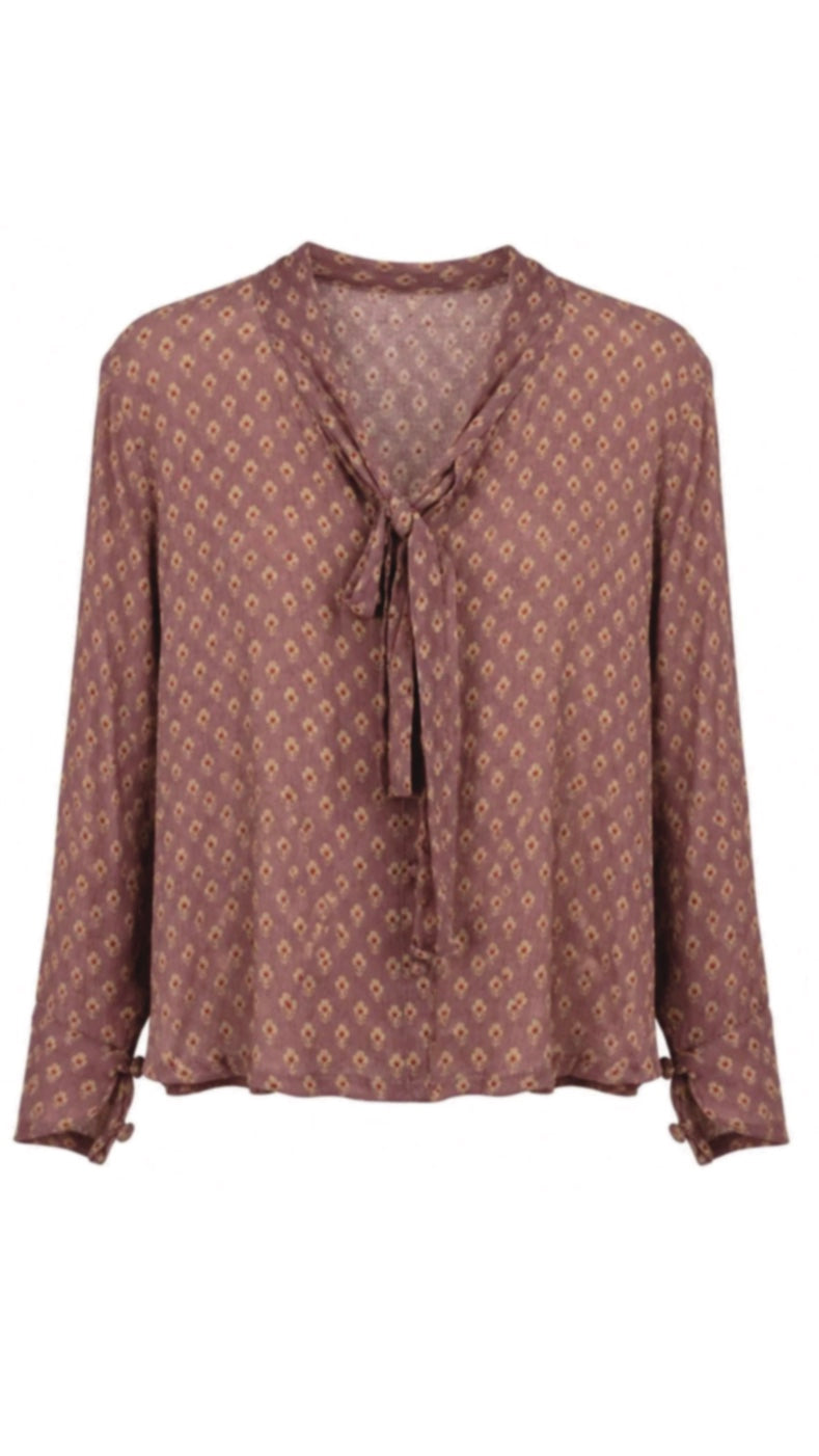 Petal dust tie shirt