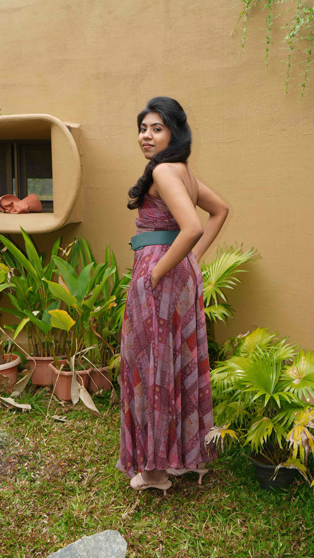 crazy pink high slit skirt
