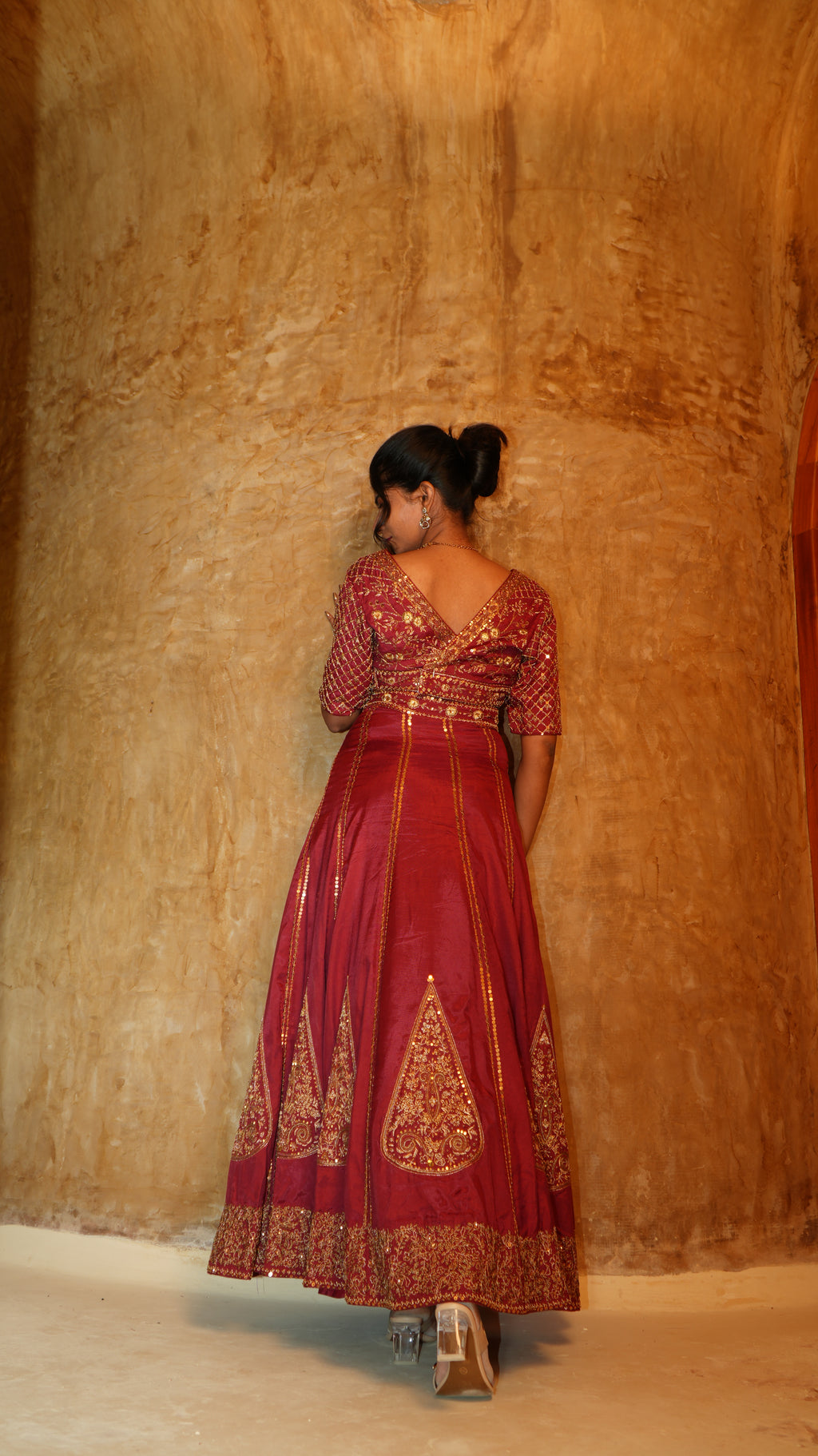 Elowen Hand embroidered set
