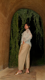 BASIL AURA V TIE TOP