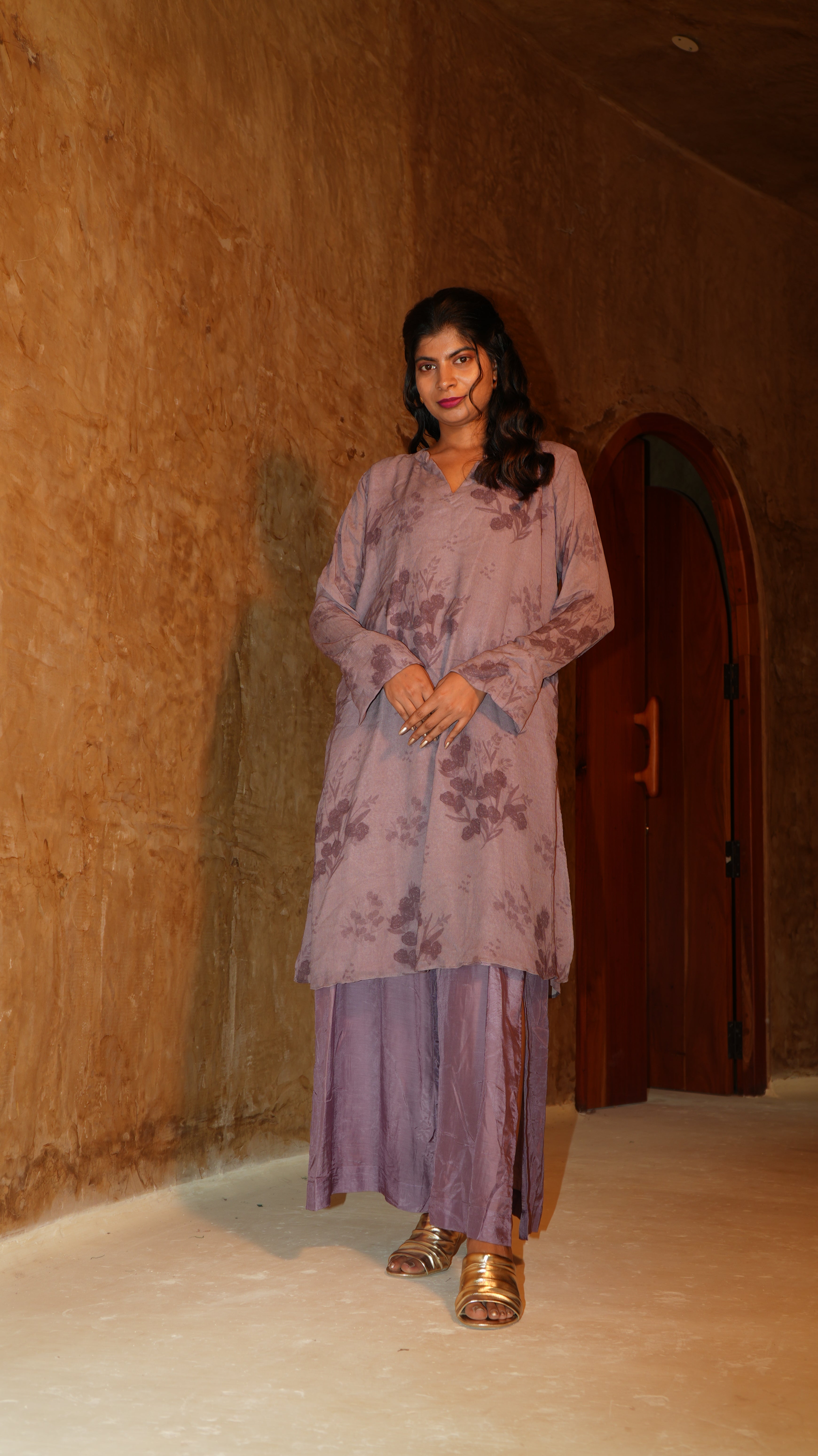 Mauvy flora kurti