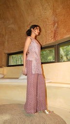 Gaiara Petal Dust Side Patch Kurti Set