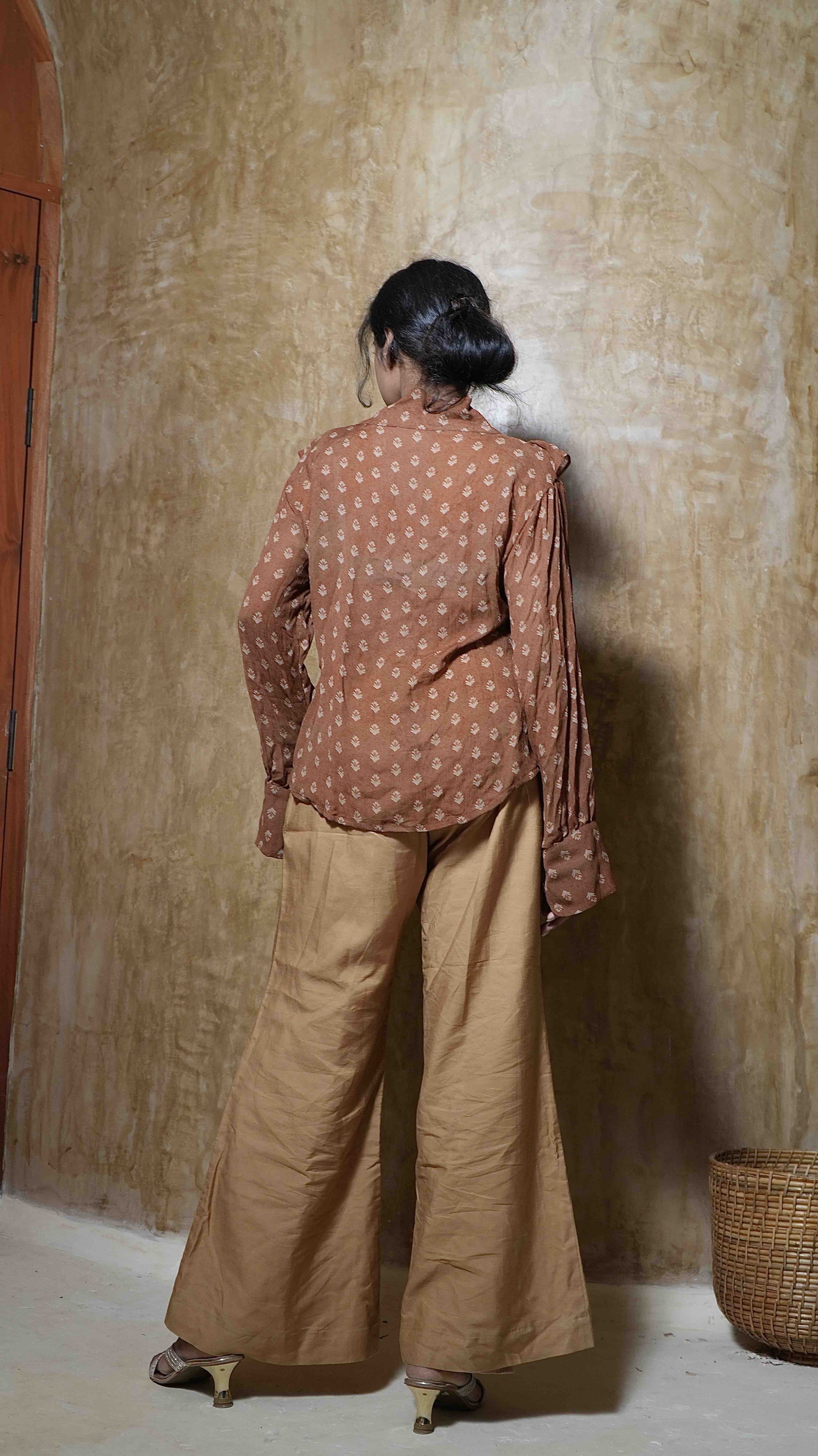 Ruffles Rust Fern Tops