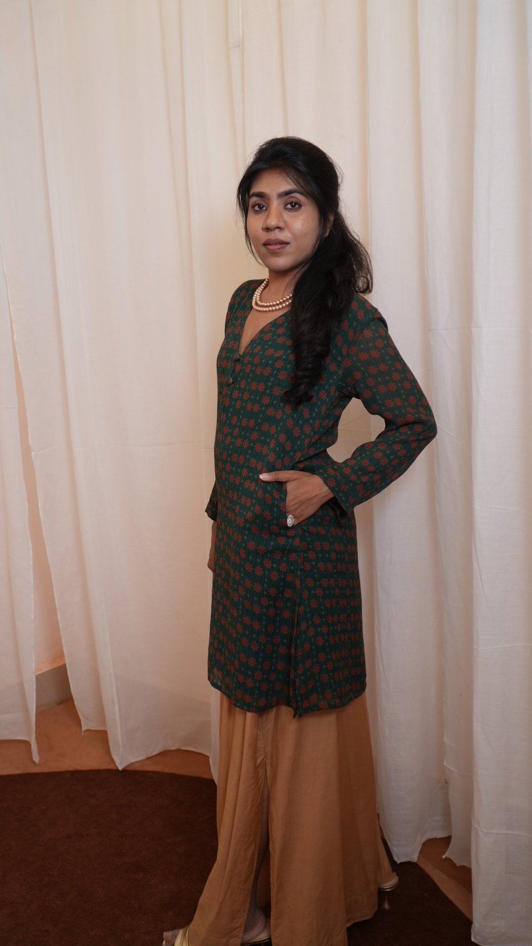 Eira Moss Kurti