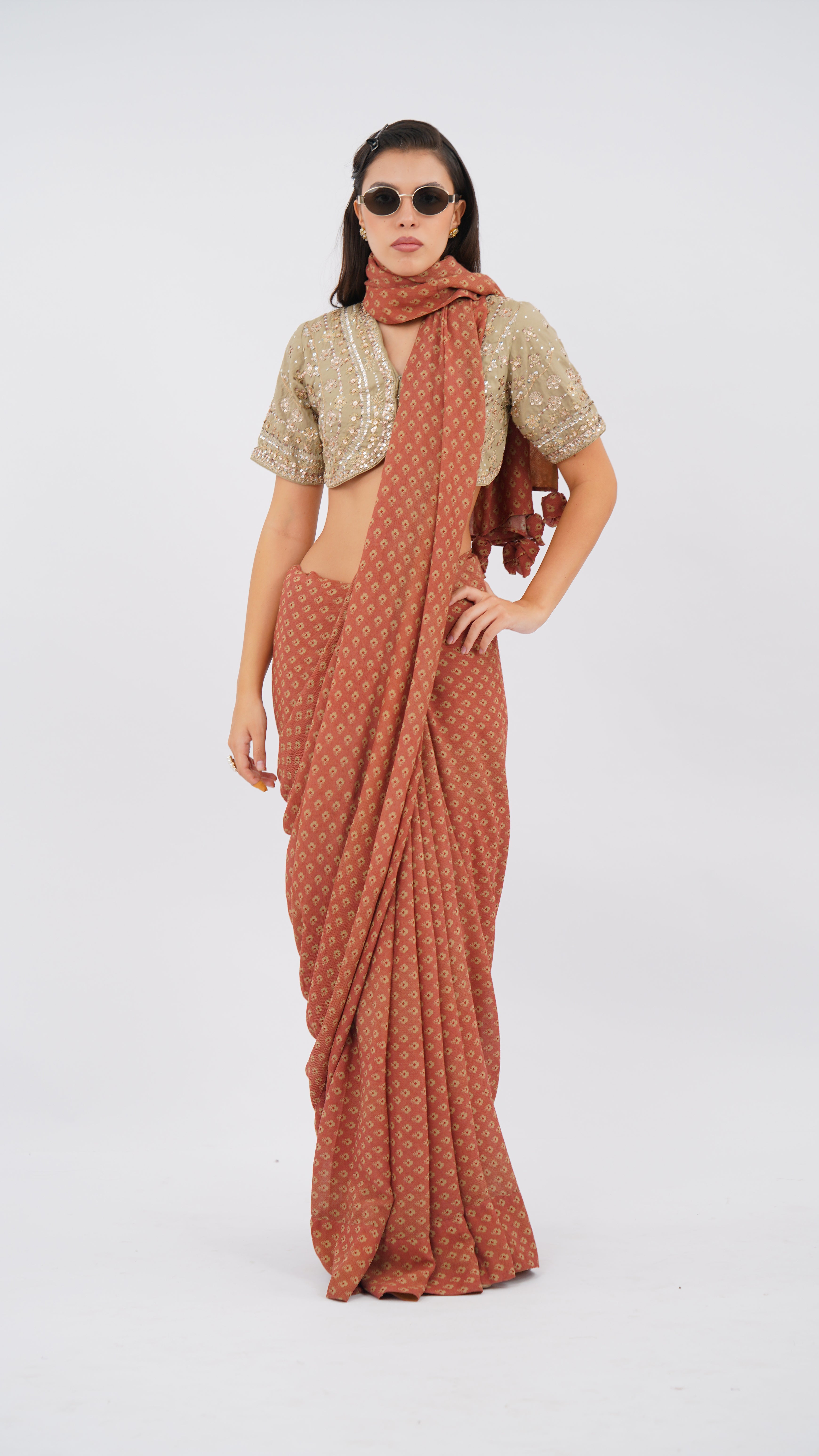 Sienna Fleuris Rose Tassle Saree
