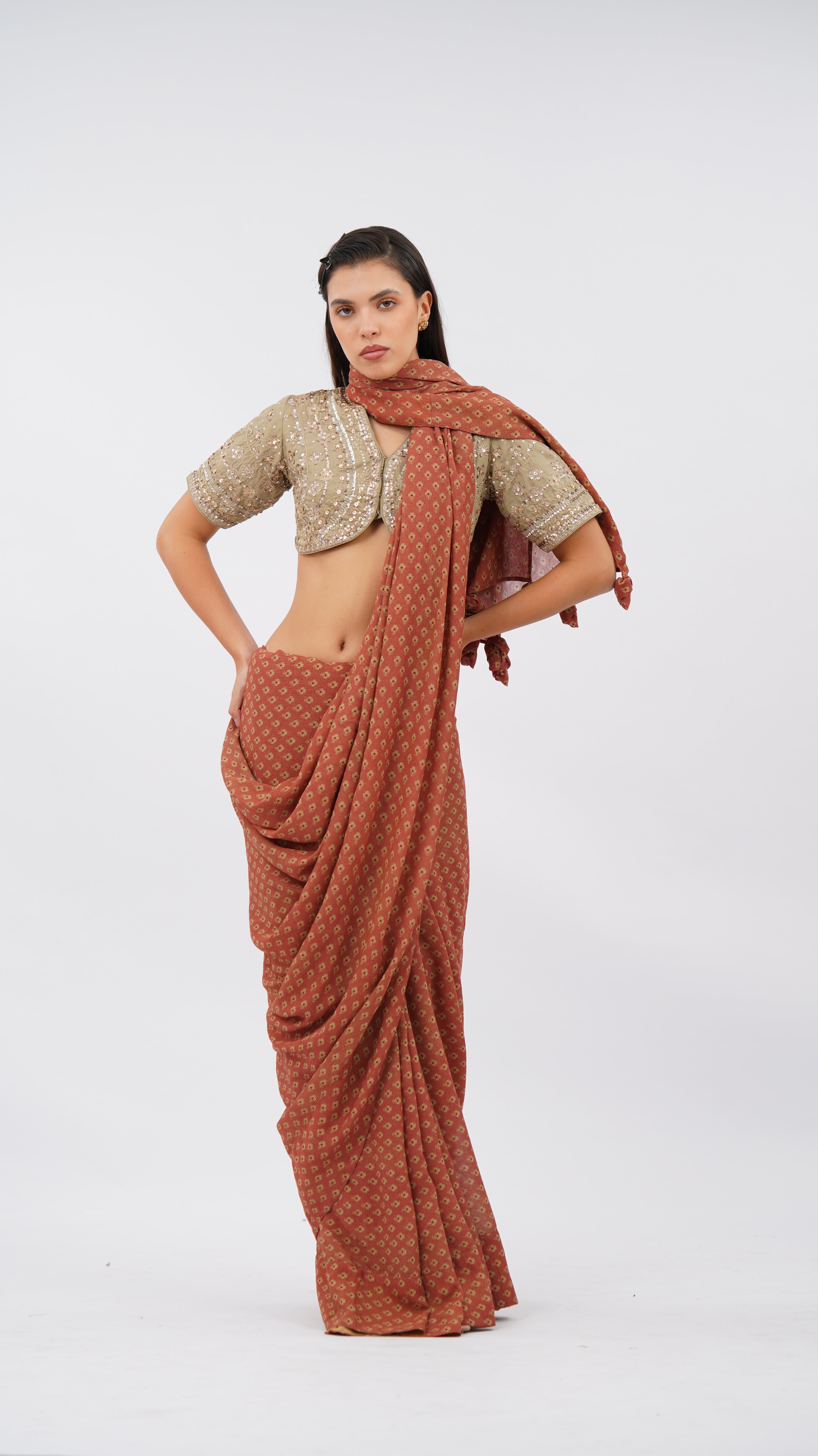 Sienna Fleuris Rose Tassle Saree